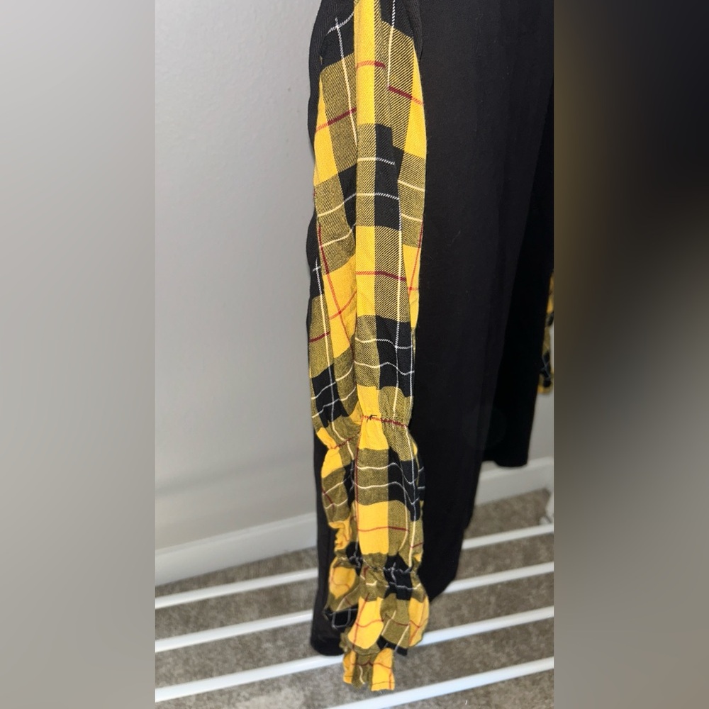 Black and Yellow Plaid Sleeve Tunic Sz XL - Picture 4 of 7